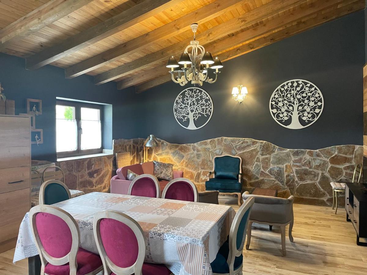 Las Villas De Fuentiduena Екстериор снимка